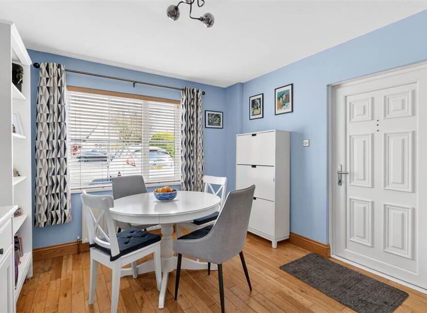 25 Richmond Court, Belfast Road, Lisburn, BT27 4QU