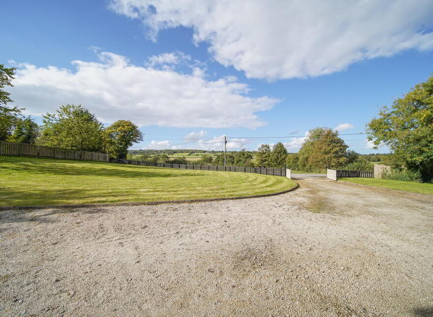 Ards Little, Ramelton, F92PW99