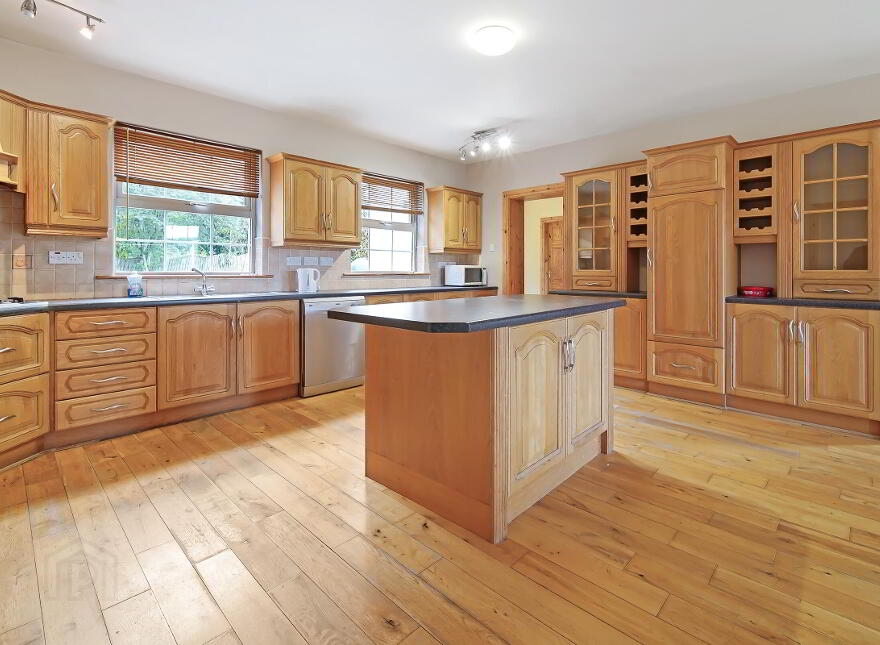 Ards Little, Ramelton, F92PW99