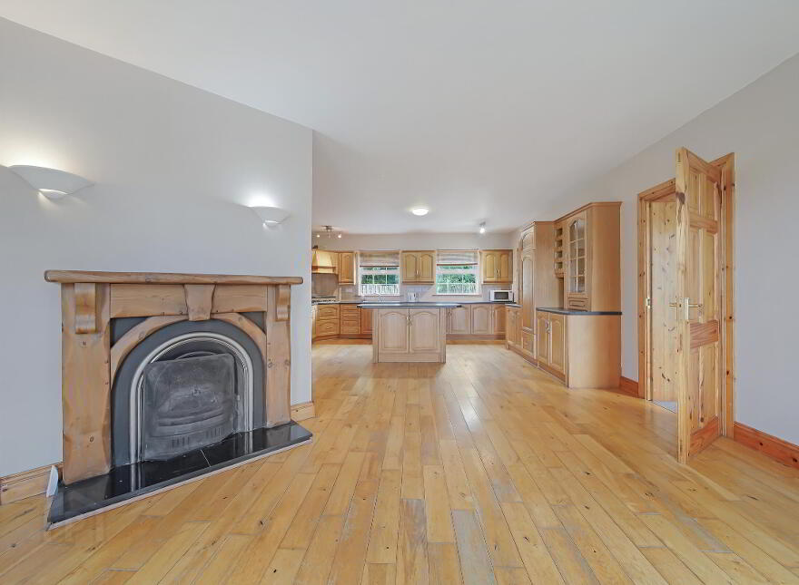 Ards Little, Ramelton, F92PW99