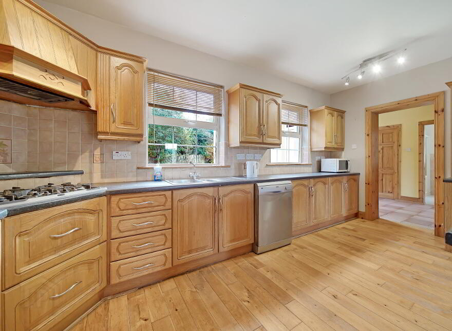Ards Little, Ramelton, F92PW99