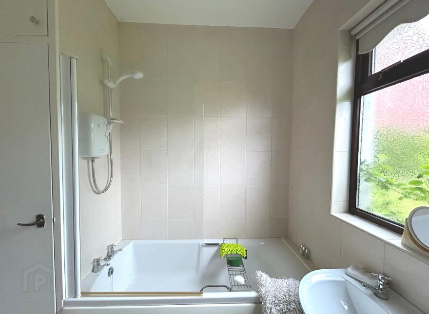 6 Park Lane, Newcastle, BT33 0AR