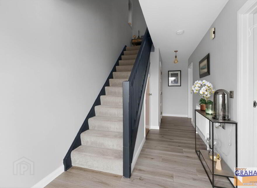 26 St James Place, Hillsborough, BT26 6TL