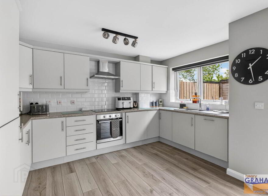 26 St James Place, Hillsborough, BT26 6TL