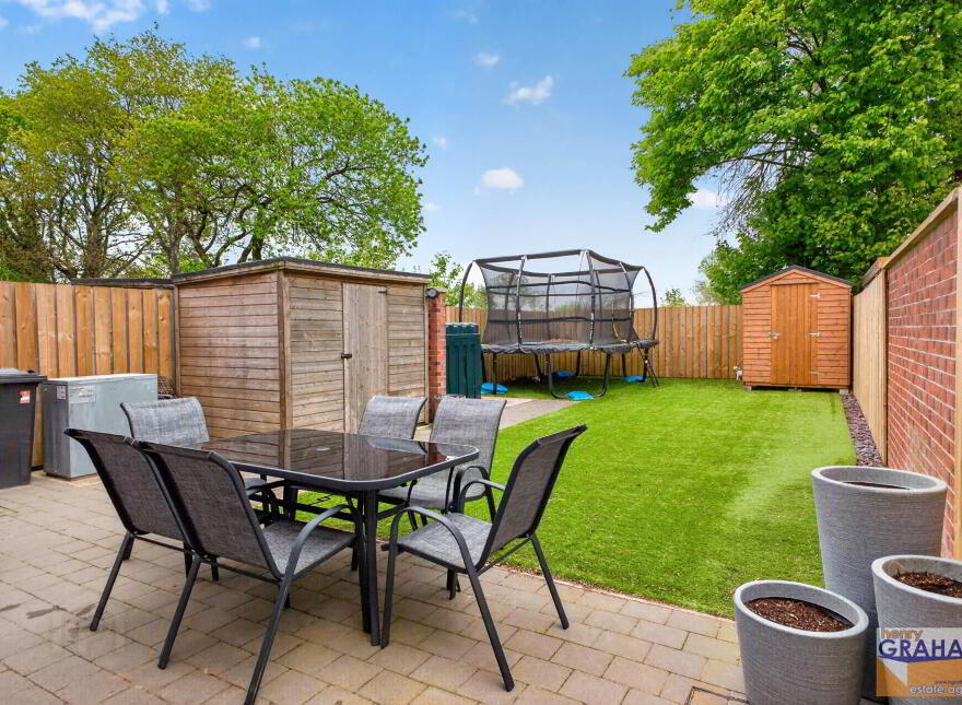 26 St James Place, Hillsborough, BT26 6TL