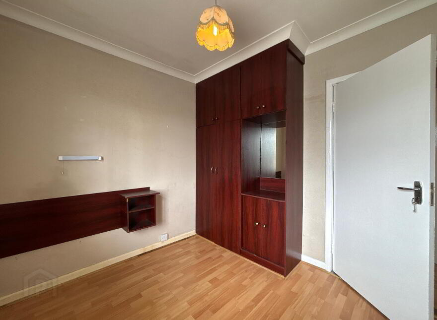 Water Lily, Western Road, Clonmel, E91PH93