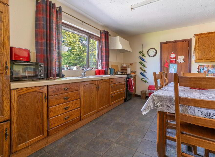 48 Katesbridge Road, Dromara, Dromore, BT25 2PN