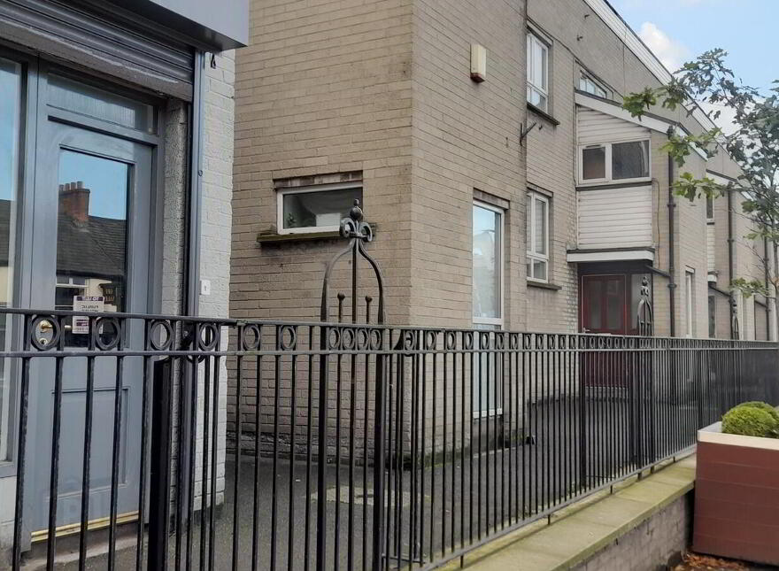 17 Barrack Street, Armagh, BT60 1AB
