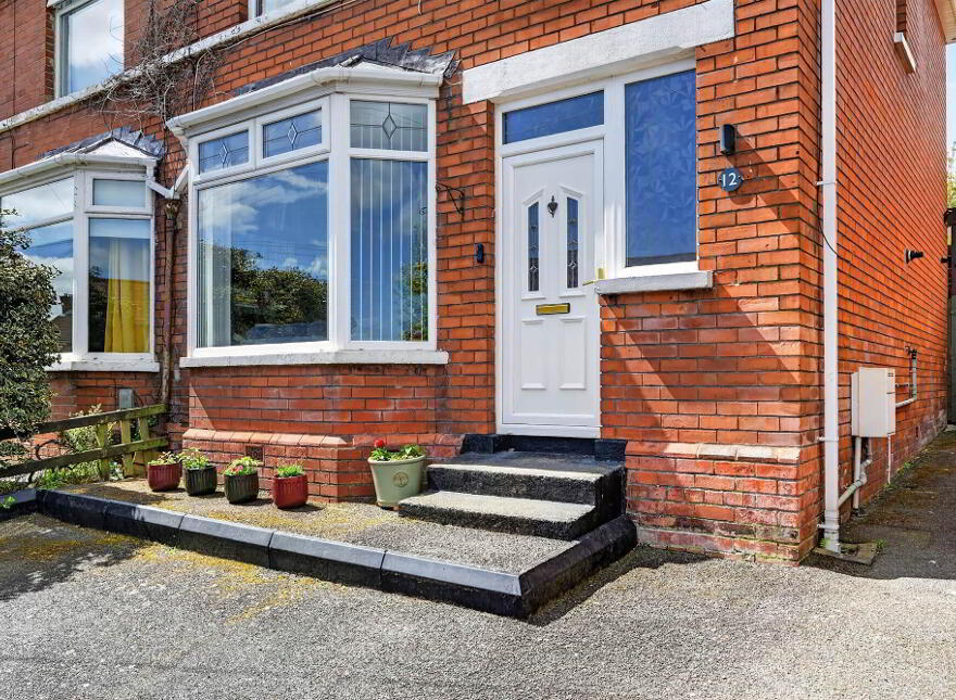 12 Innisfayle Gardens, Off Antrim Road, Belfast, BT15 4GJ