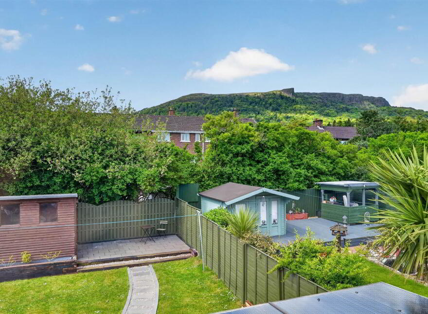 12 Innisfayle Gardens, Off Antrim Road, Belfast, BT15 4GJ