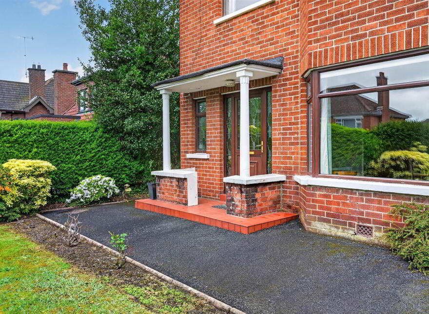 17 Rosemary Park, Malone, Belfast, BT9 6RF