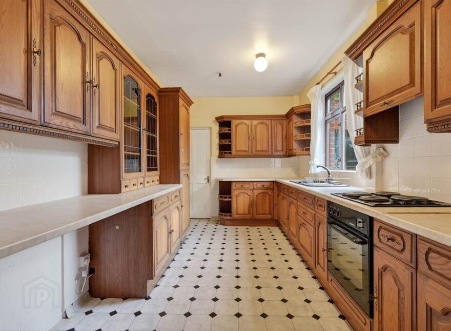 17 Rosemary Park, Malone, Belfast, BT9 6RF