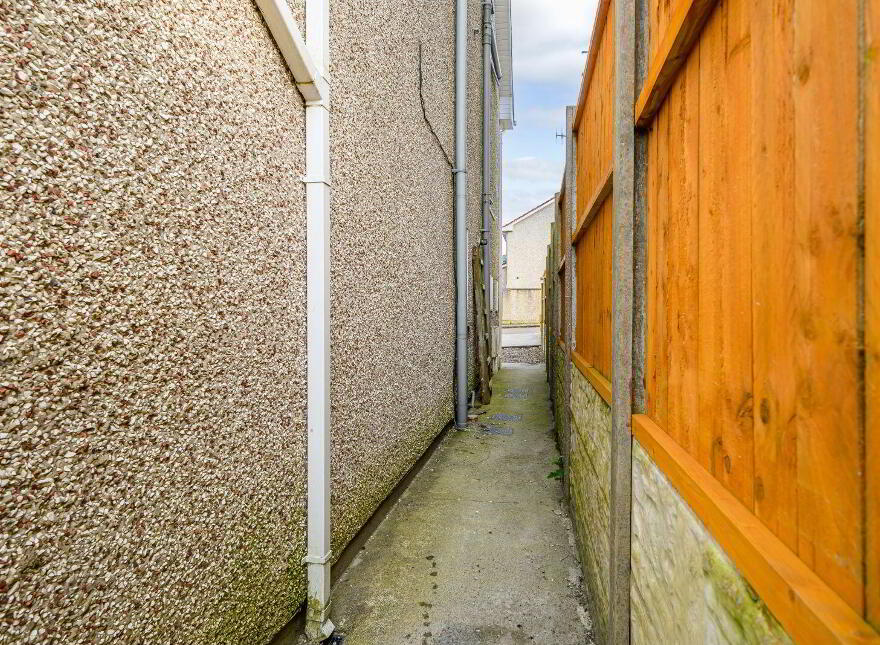 112 Spruce Drive, Westwood, Carrigaline, P43W860