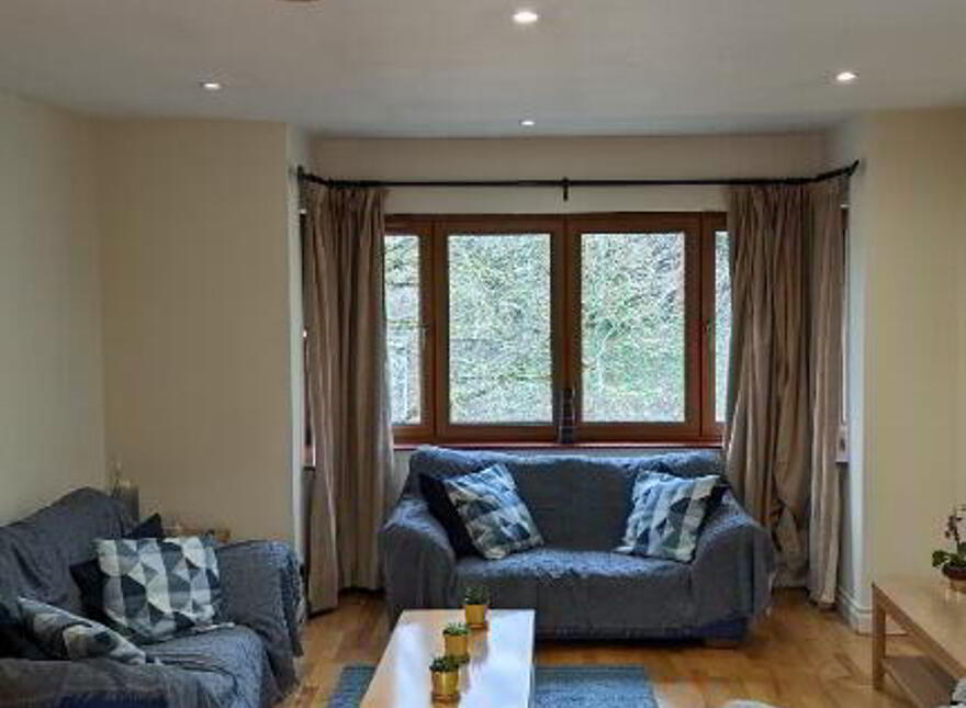 14 Oakhill, Belfast, BT5 7GS