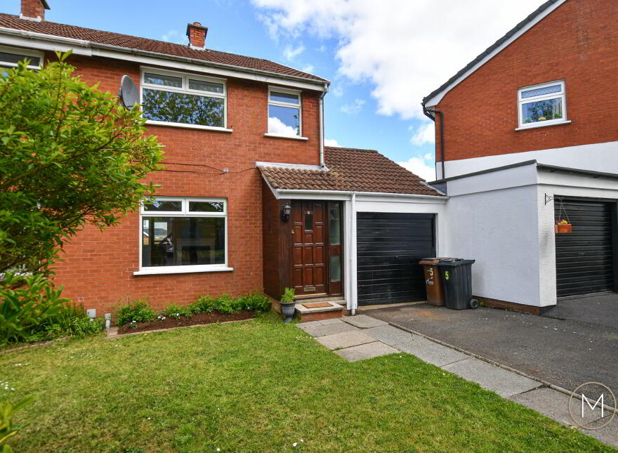 5 Oaklands, Antrim, BT41 1LS
