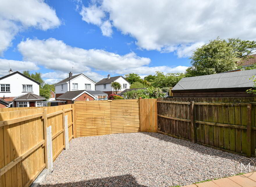 5 Oaklands, Antrim, BT41 1LS