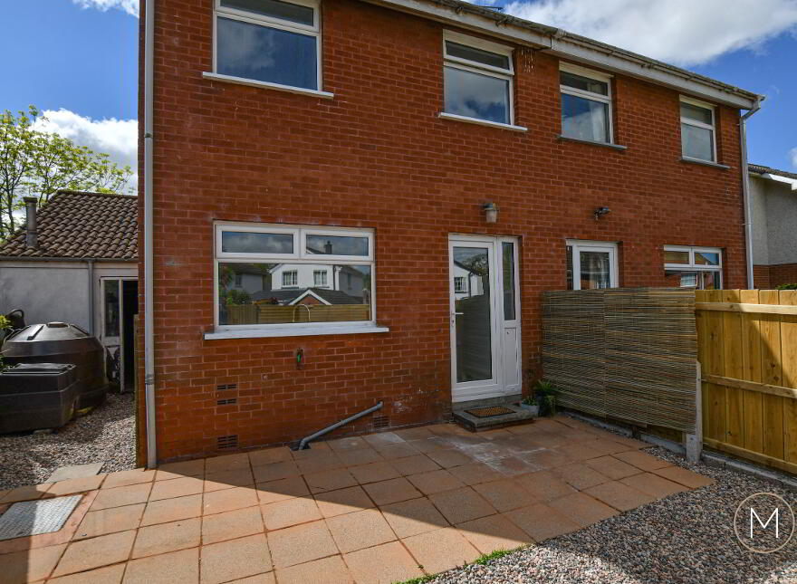 5 Oaklands, Antrim, BT41 1LS