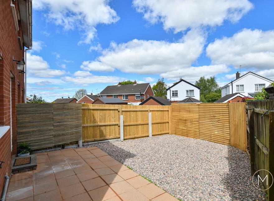 5 Oaklands, Antrim, BT41 1LS
