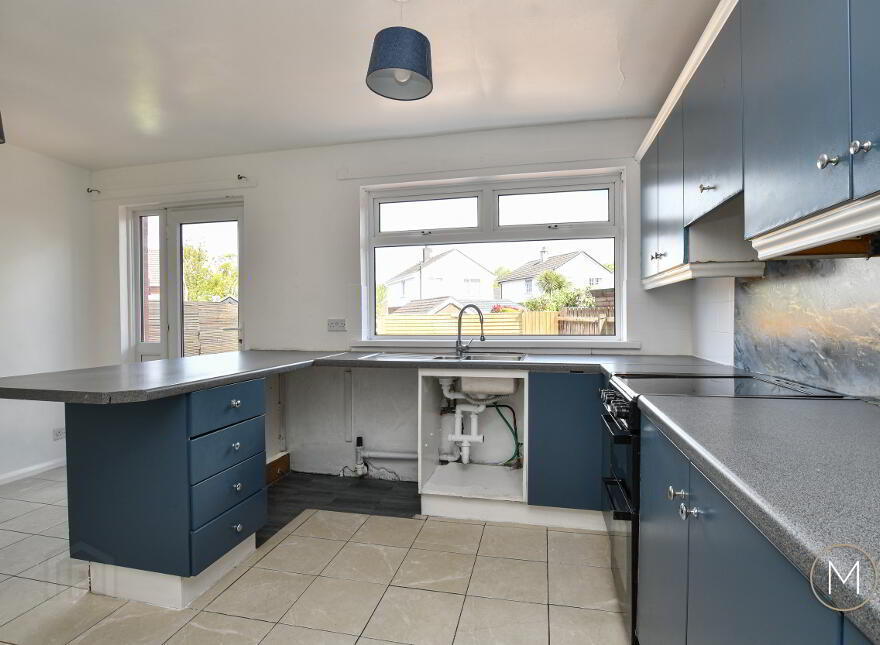 5 Oaklands, Antrim, BT41 1LS