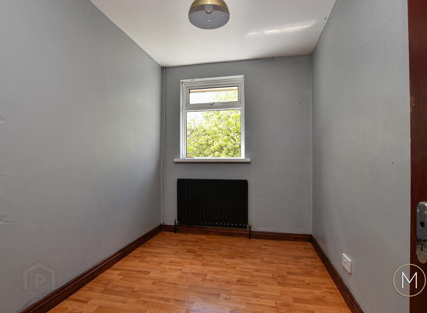 5 Oaklands, Antrim, BT41 1LS