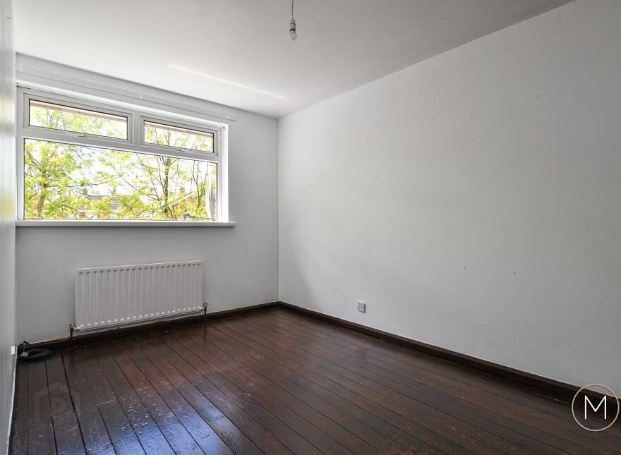 5 Oaklands, Antrim, BT41 1LS