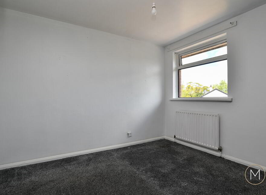 5 Oaklands, Antrim, BT41 1LS