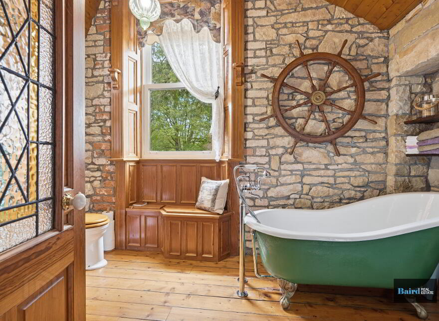 Cullion House, 9 Cullenfad Road, Castlecaulfield, Dungannon, BT70 1RV