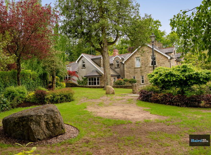 Cullion House, 9 Cullenfad Road, Castlecaulfield, Dungannon, BT70 1RV