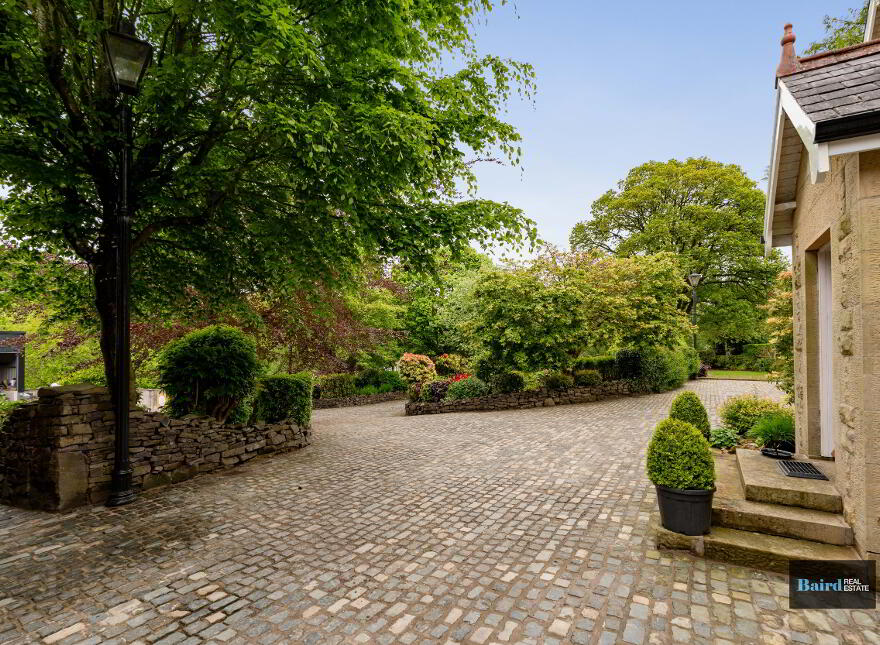 Cullion House, 9 Cullenfad Road, Castlecaulfield, Dungannon, BT70 1RV
