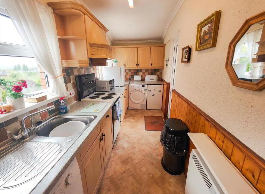36 Ballysillan Park, Belfast, BT14 8HB