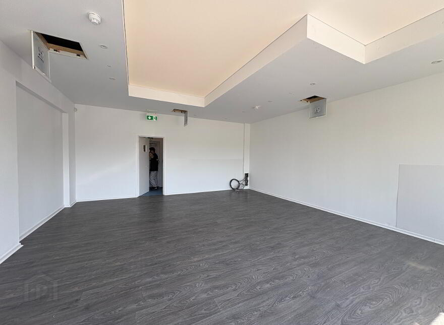 Unit 4, The Bentrim Centre, Lisburn, BT28 2GB
