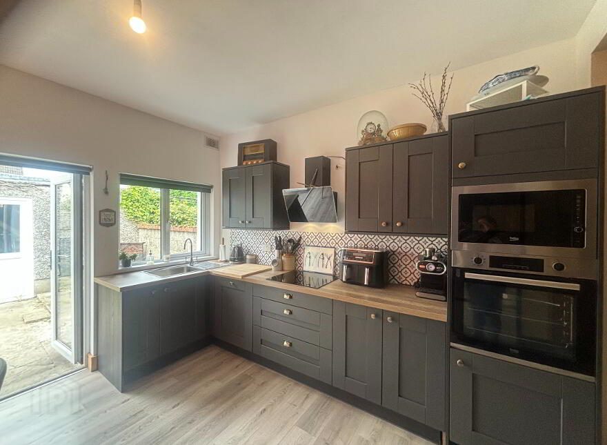 9 Laburnum Square North Rd, Drogheda, A92XEH6
