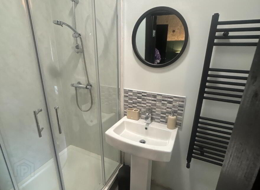 9 Laburnum Square North Rd, Drogheda, A92XEH6