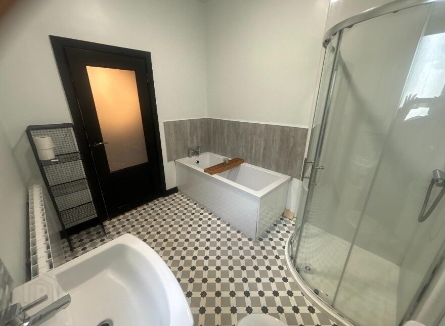 9 Laburnum Square North Rd, Drogheda, A92XEH6