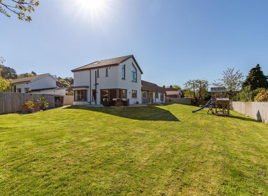 4 Glenmillan Drive, Belfast, BT4 2JF