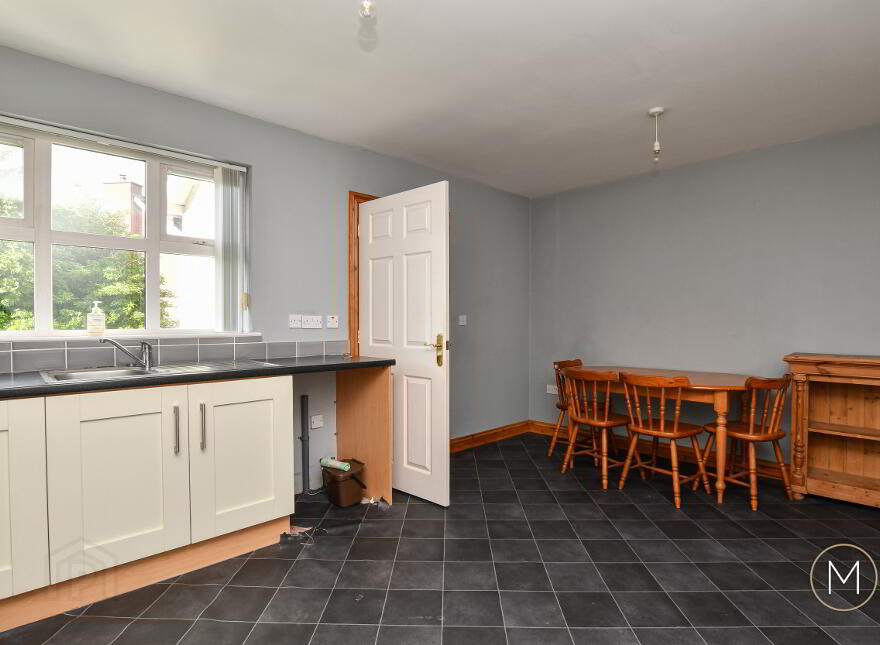 20 The Oaks, Larne, BT40 2UB