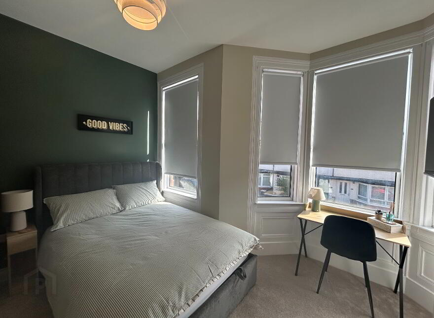 Ulsterville Gardens, Belfast, BT9 7BA