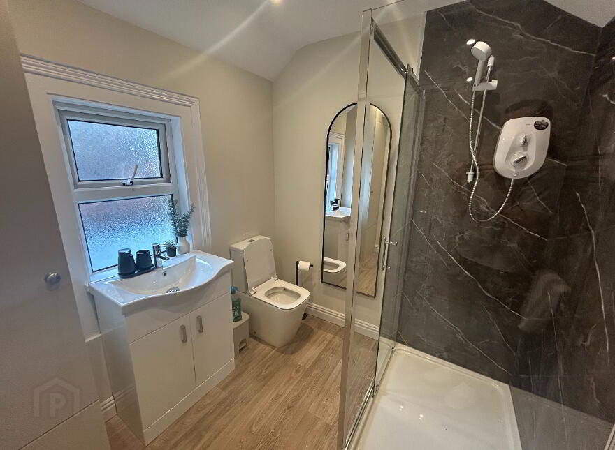 Ulsterville Gardens, Belfast, BT9 7BA