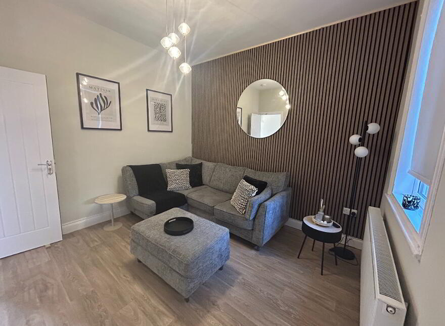 Ulsterville Gardens, Belfast, BT9 7BA