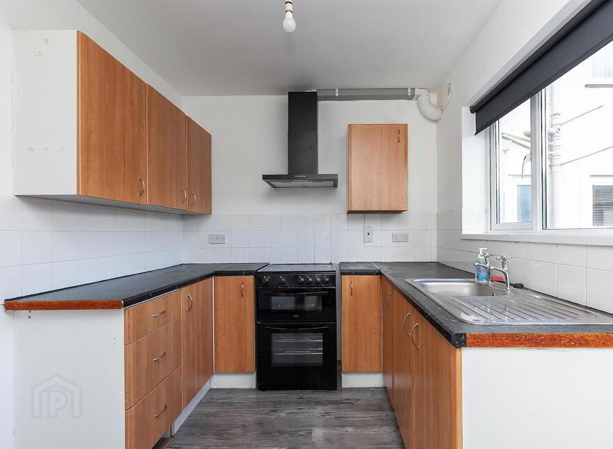 14b Crossreagh Drive, Newtownabbey, BT37 9DY