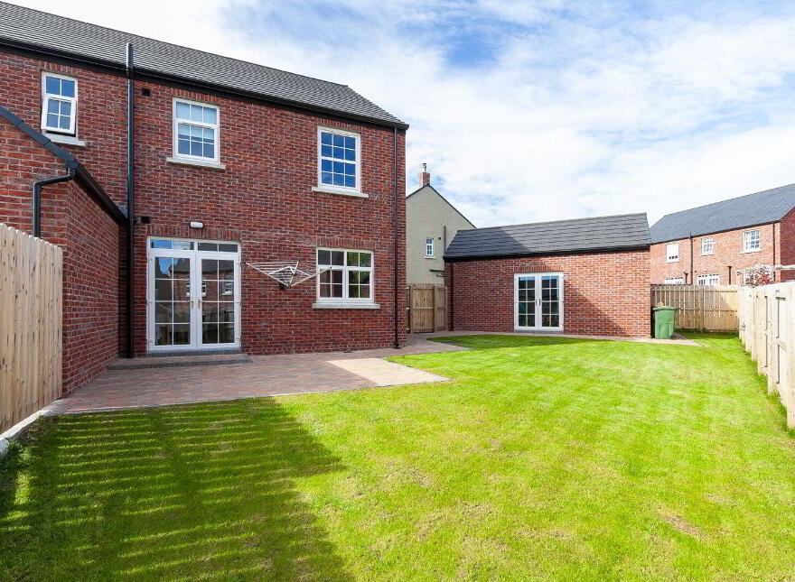 67 Charlestown Hall Lane, Lisburn, BT28 0AH