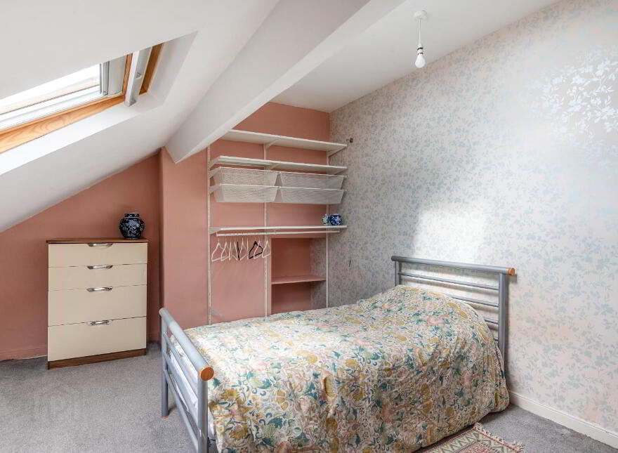 16 Raby Street, Belfast, BT7 2GY