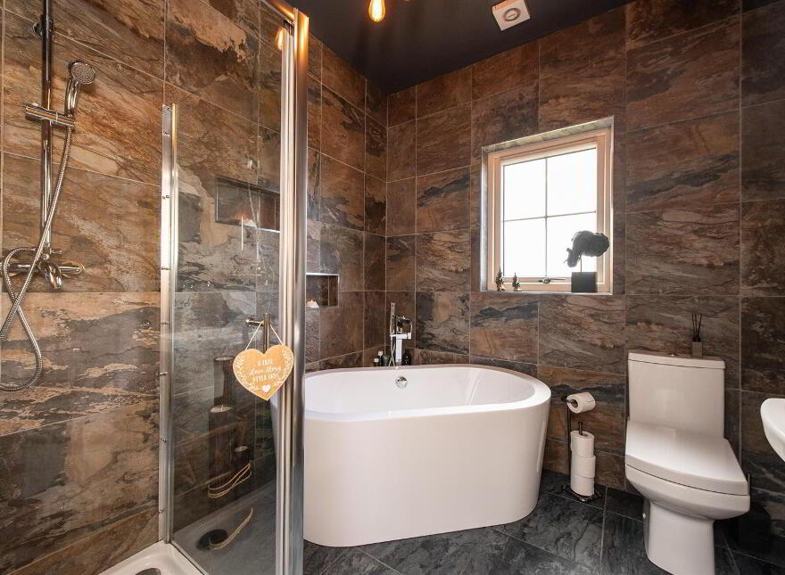 88 Cedar Hill, Ballynahinch, BT24 8XQ