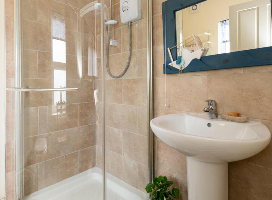 9 Upper Station Road, Greenisland, Carrickfergus, BT38 8RQ