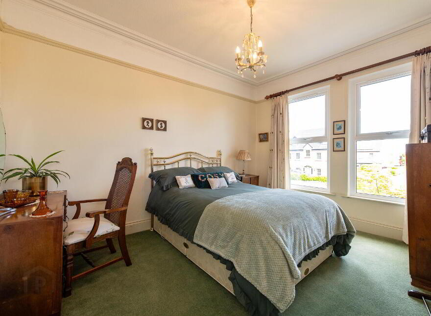 9 Upper Station Road, Greenisland, Carrickfergus, BT38 8RQ