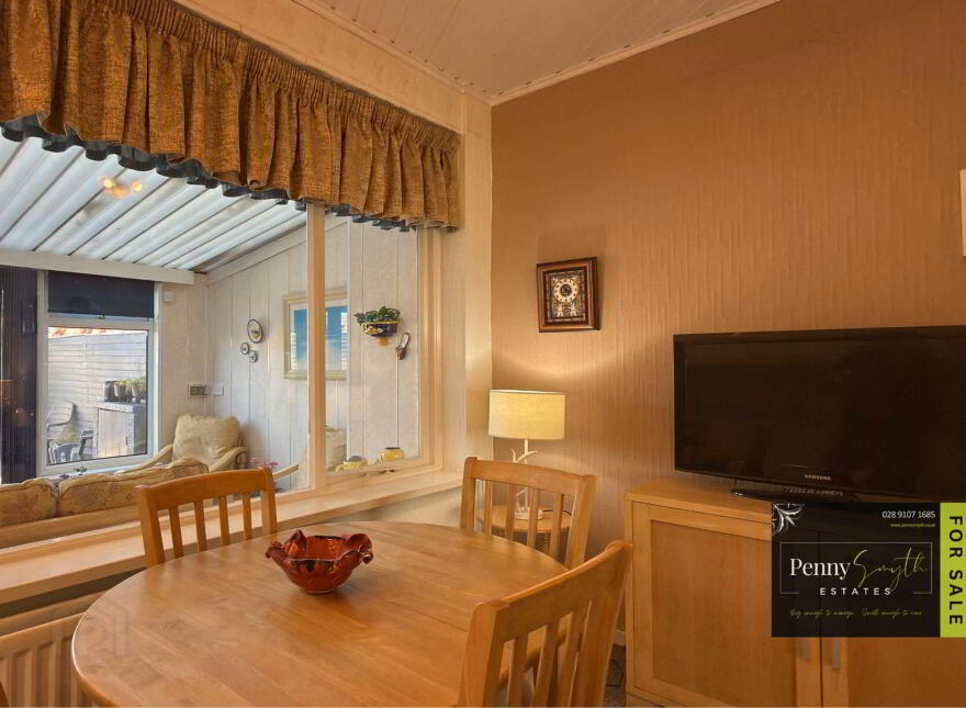 8 Lismore Avenue, Bangor, BT20 4XB