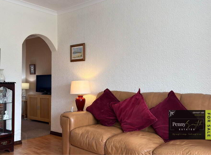 8 Lismore Avenue, Bangor, BT20 4XB
