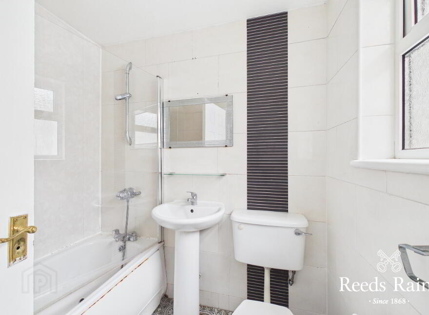 2 Graham Street, Lisburn, BT27 5HU