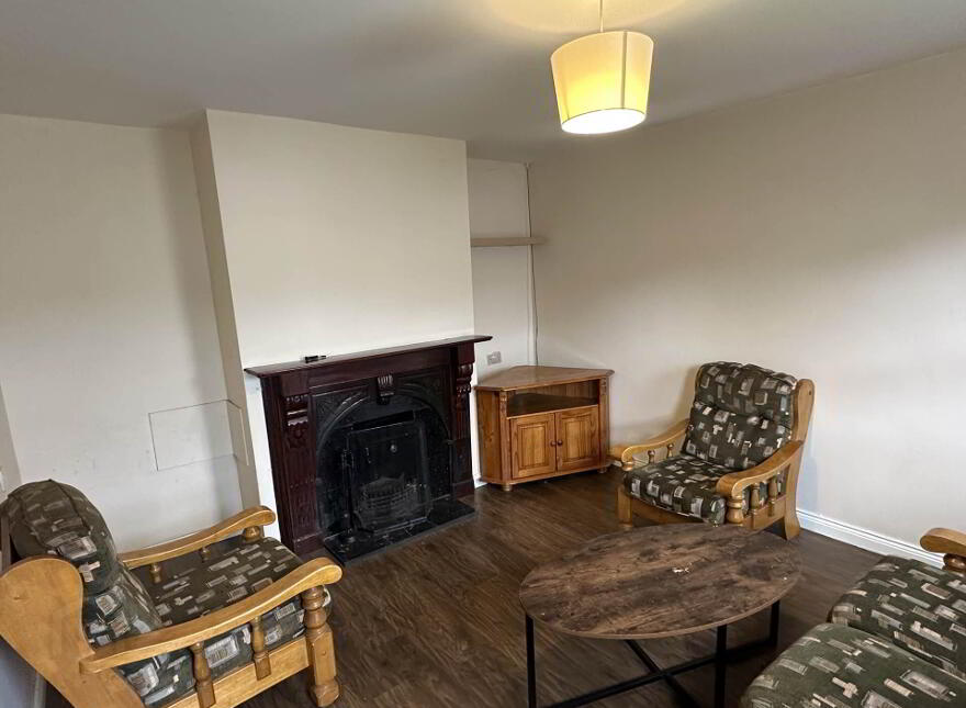 35 O`gara Villas, Moville, F93P7KP