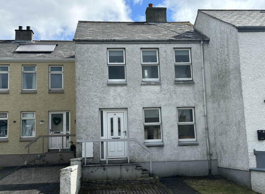 35 O`gara Villas, Moville, F93P7KP